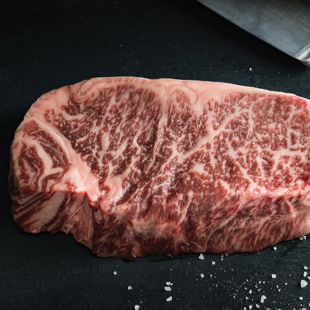 raw wagyu