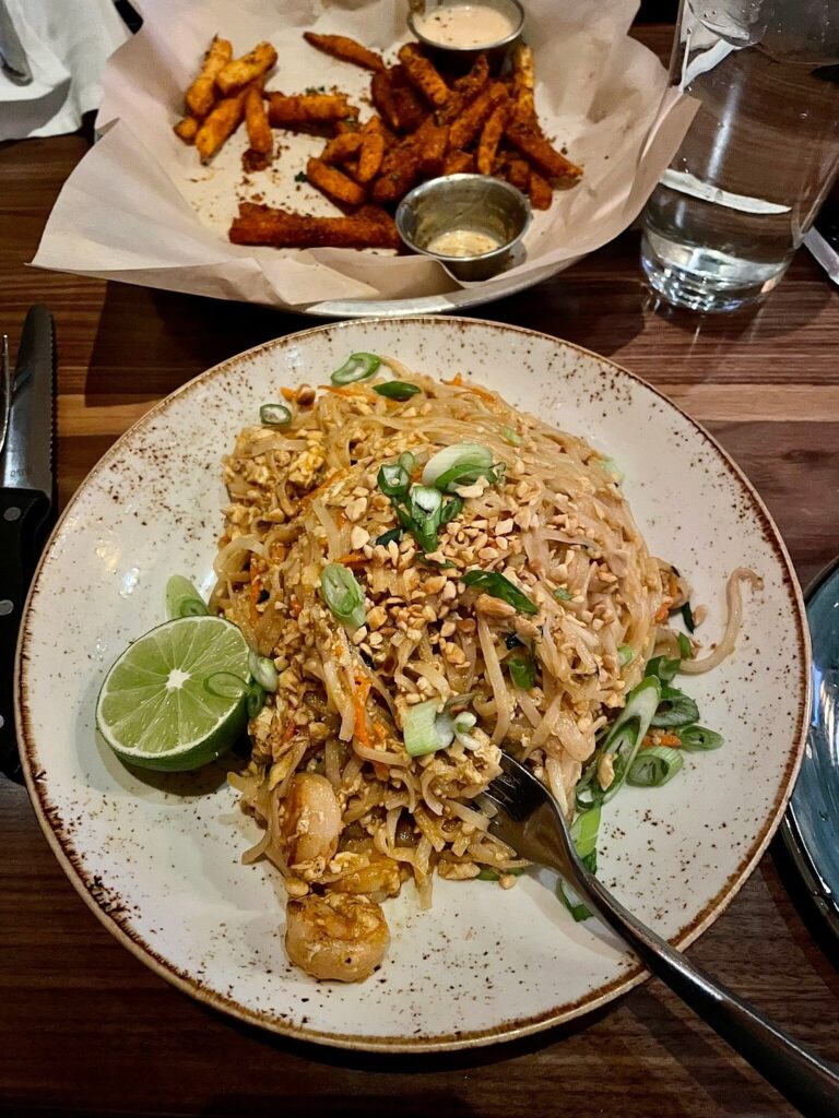 thai noodles with cajun